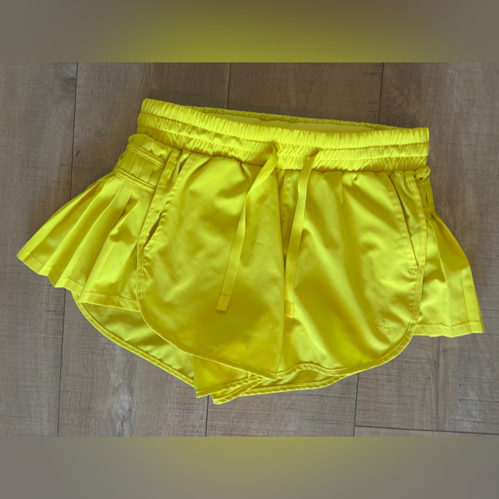 JoyLab Bright Yellow Activewear Shorts